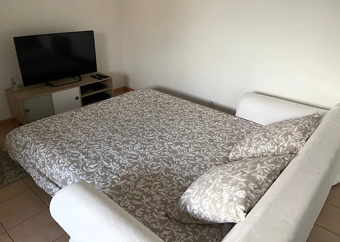 2 Pieces A La Gare De Apartment *