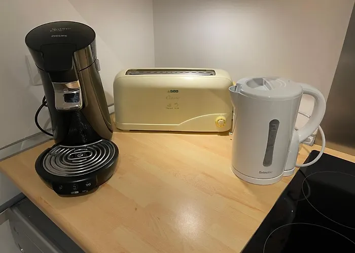 2 Pieces A La Gare De Creil