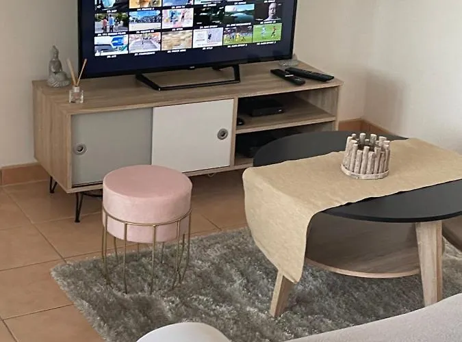 2 Pieces A La Gare De Apartment Creil